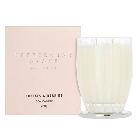 Peppermint Grove Australia Freesia & Berries Scented Soy Candle 370g