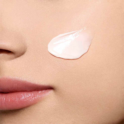 CLARINS Nutri-Lumiere Radiance Revitalizing Day Cream - All Skin Types 50mL