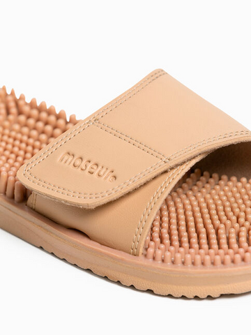 Maseur Invigorating Massage Sandal - Beige