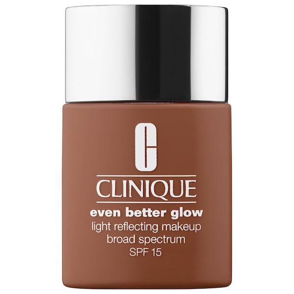 CLINIQUE EVEN BETTER GLOW Light Reflecting Makeup SPF 15 WN 122 Clove 30ml