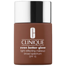 Load image into Gallery viewer, CLINIQUE EVEN BETTER GLOW Light Reflecting Makeup SPF 15 N 126 Espresso 30ml